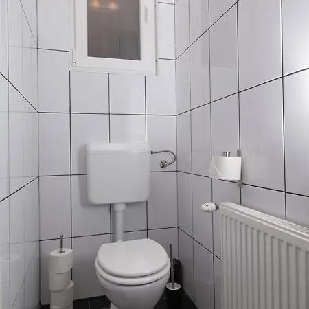 D17 Apartment *