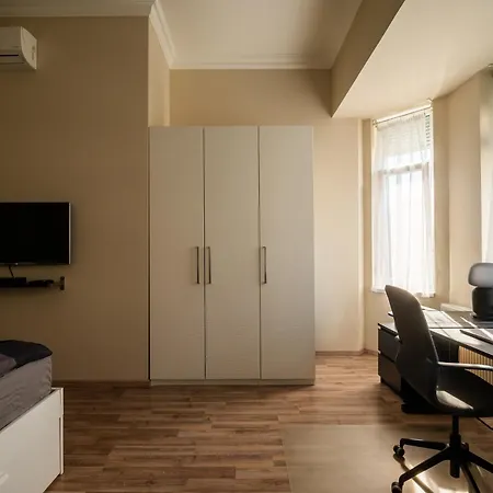 Apartment D17 *