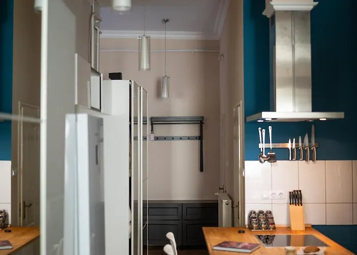 Apartament D17 *